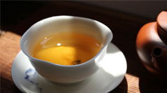 一味茶飲，悄然愈喉——從慢性咽炎的緩解看功能性茶飲料的研制